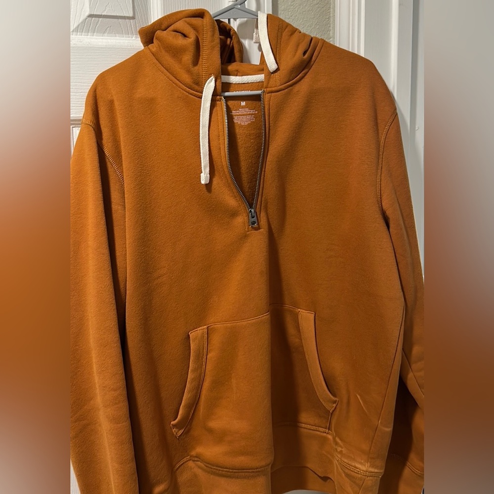 Sonoma Hoodie. Sweatshirt